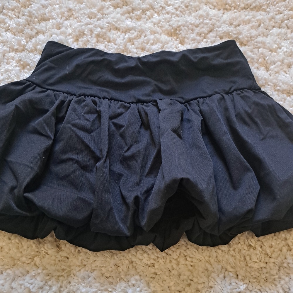 SHEIN Black Bubble Hem Mini Skirt Size L Puffy Gathered Waistband Skirt - Picture 2 of 4